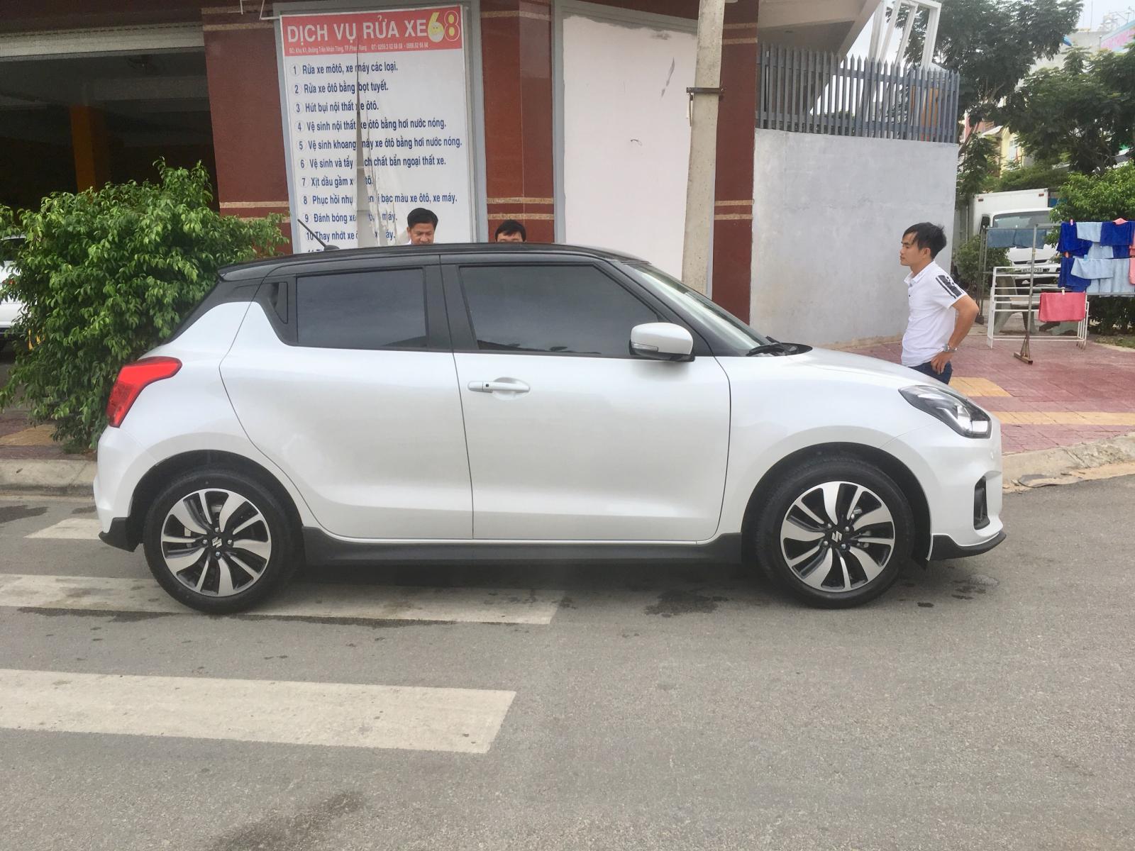 Suzuki Swift 2019 - Bán Suzuki Swift 2019 - Ưu đãi cực lớn trong tháng 9 - Quà ngập xe