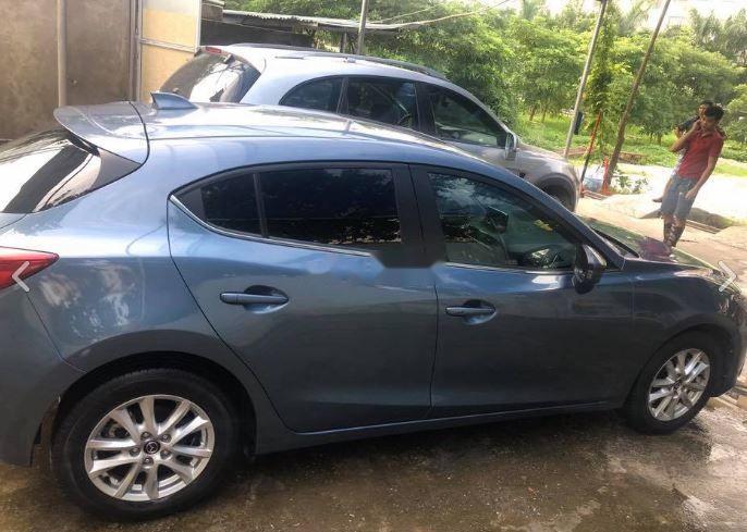 Mazda 3 2017 - Bán ô tô Mazda 3 năm 2017, màu xanh lam, giá chỉ 628 triệu