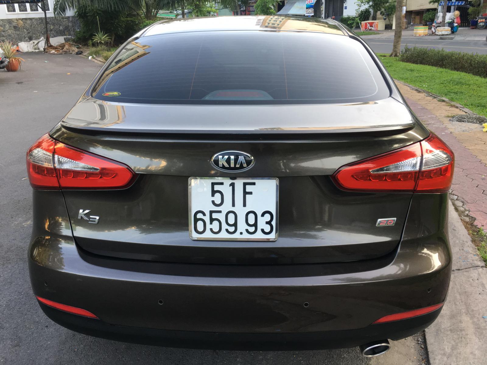 Kia K3 2.0AT 2016 - Cần bán xe Kia K3 2.0AT màu nâu 4/2016