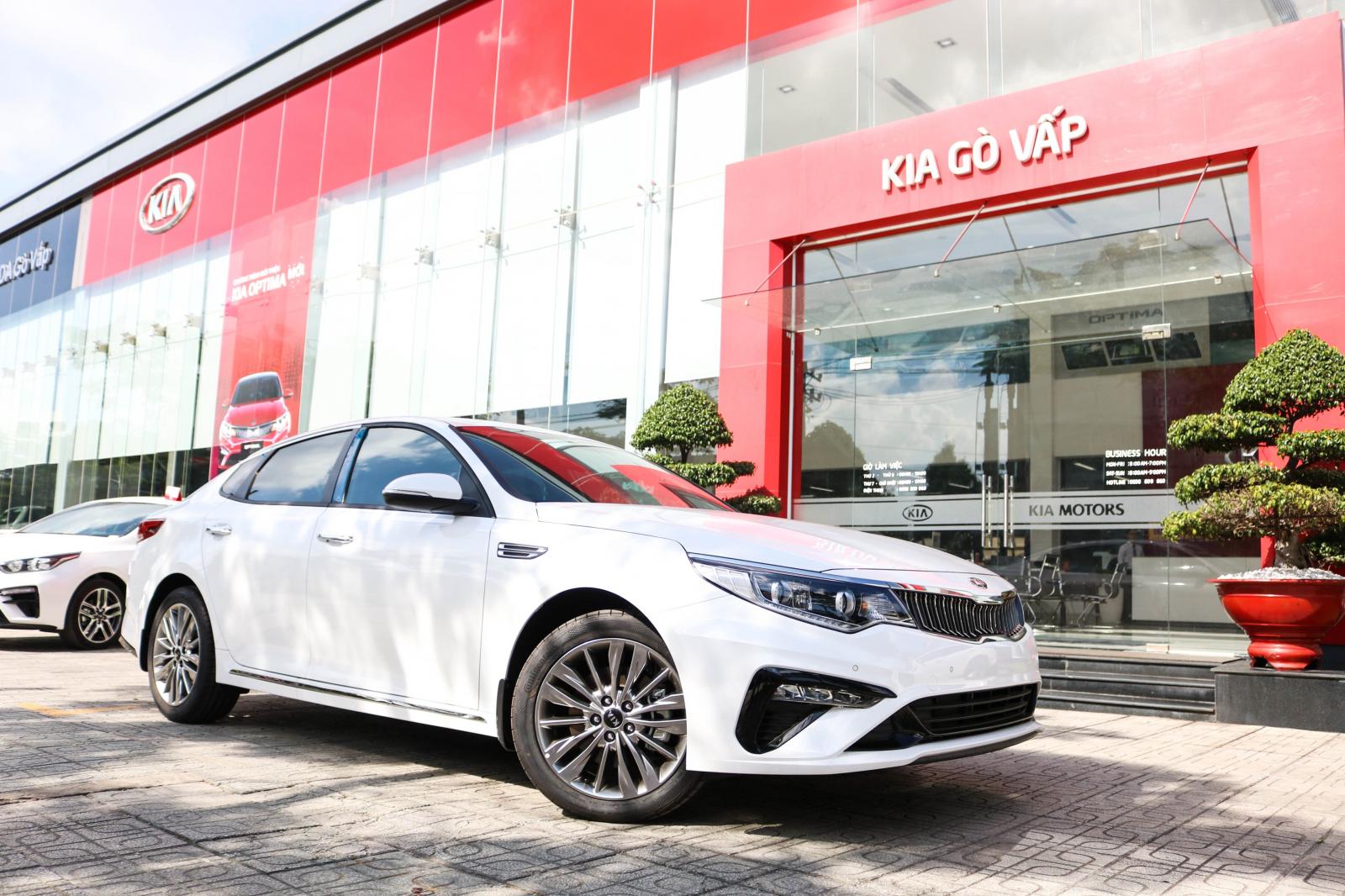 Kia Optima 2019 - Bán Kia Optima 2019 2.0AT Luxury 789 triệu - Đưa trước 253 triệu nhân xe