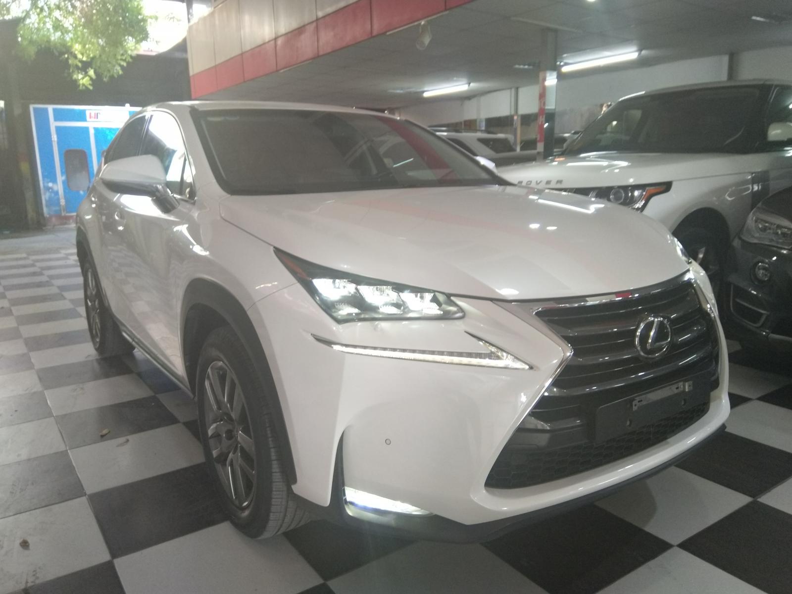 Lexus NX NX200T 2015 - Bán ô tô Lexus NX200T đời 2015, màu trắng, nhập khẩu