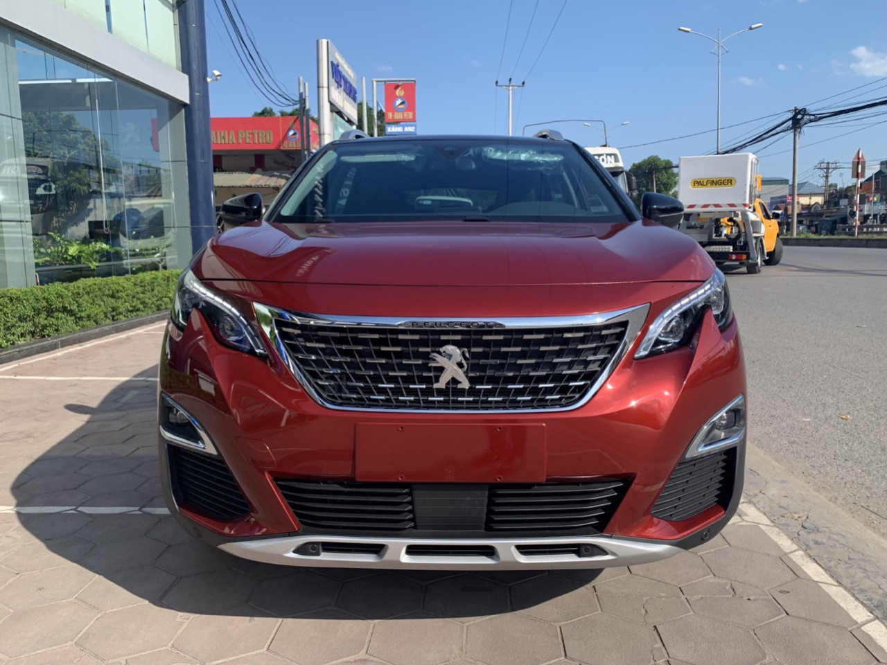 Peugeot 3008 2019 - Ưu đãi lớn khi mua Peugeot 3008&5008 trong tháng 9