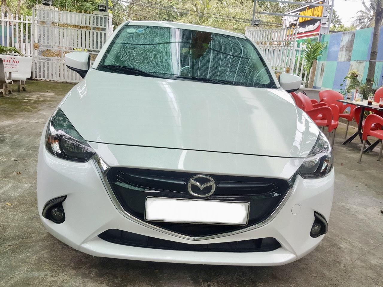 Mazda 2   2017 - Hãng bán Mazda 2 2017, màu trắng, đúng chất, giá TL, hỗ trợ góp