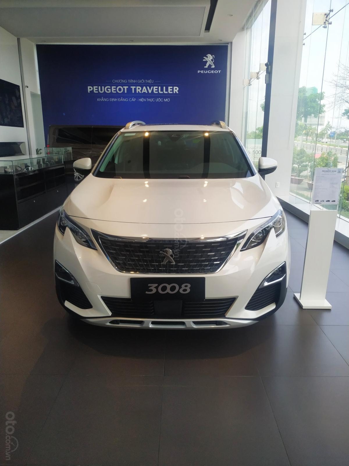 Peugeot 5008 2019 - Cần bán xe Peugeot 5008 1.6AT đời 2019 new 100%, màu trắng, giá chỉ 1 tỷ 349 triệu đồng