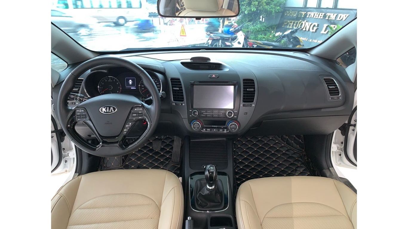 Kia Cerato 1.6 MT 2018 - Bán xe Kia Cerato 1.6 MT 2018, màu trắng, hotline: 0985.190491 Ngọc