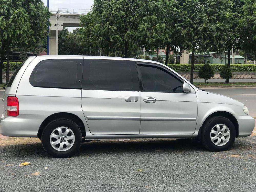 Kia Carnival 2007 - Bán ô tô Kia Carnival đời 2007, màu bạc, nhập khẩu nguyên chiếc, giá cạnh tranh