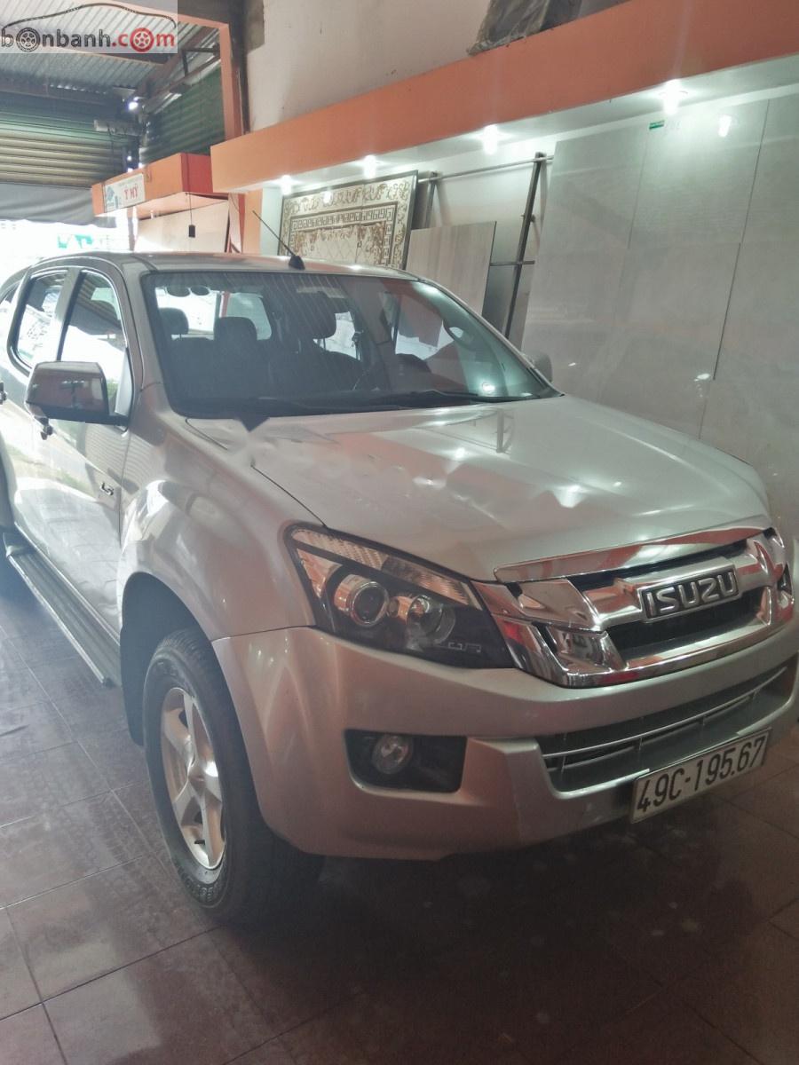 Isuzu Dmax 2013 - Bán Isuzu Dmax đời 2013, màu bạc, nhập khẩu nguyên chiếc