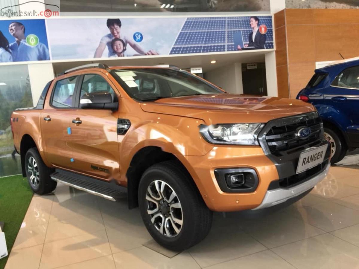 Ford Ranger 2019 - Bán Ford Ranger Wildtrak 2.0L 4x4 AT đời 2019, màu vàng, nhập khẩu