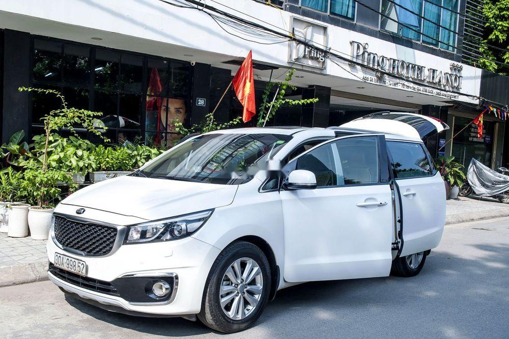 Kia Sedona   2016 - Bán xe Kia Sedona đời 2016, màu trắng