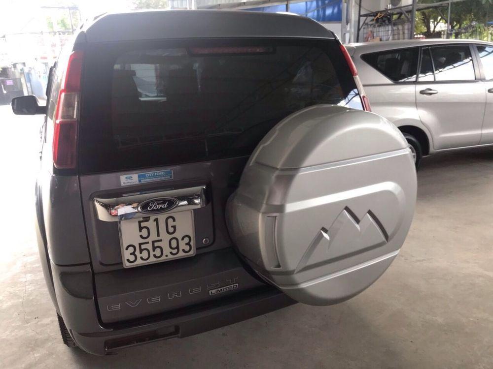 Ford Everest 2009 - Bán Ford Everest đời 2009, màu xám