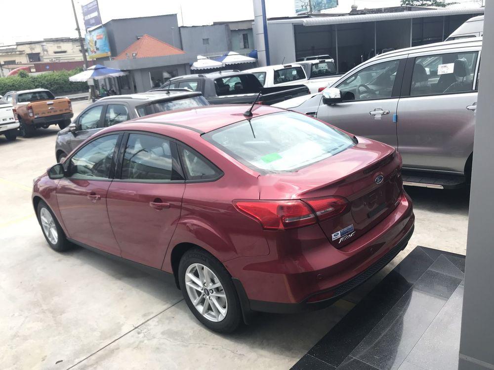 Ford Focus Trend 4D  2019 - Bán Ford Focus Trend 4D năm 2019, màu đỏ, mới 100%