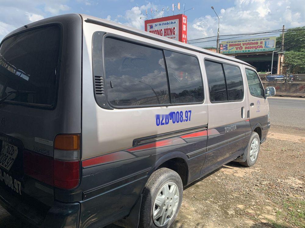 Toyota Hiace 2001 - Cần bán Toyota Hiace đời 2001, nhập khẩu nguyên chiếc, giá tốt