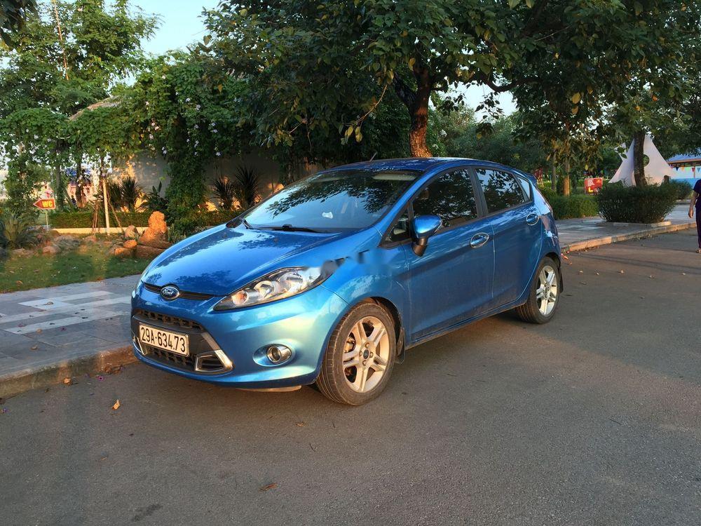 Ford Fiesta   2012 - Cần bán Ford Fiesta đời 2012, màu xanh lam, xe gia đình