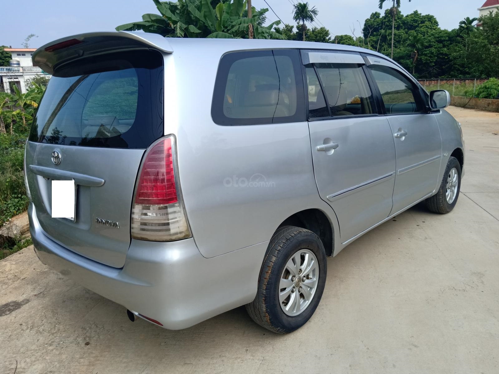 Toyota Innova 2008 - Bán ô tô Toyota Innova G đời 2008, màu bạc