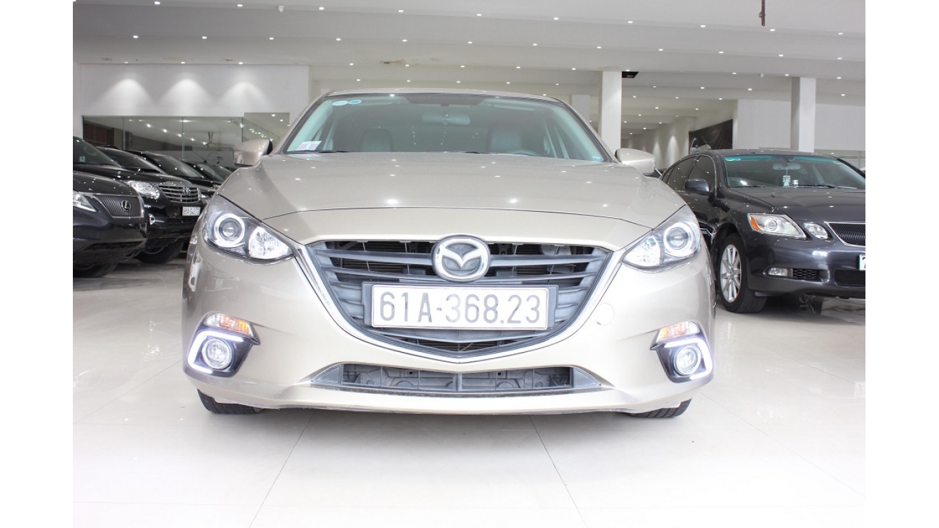 Mazda 3 2017 - Bán Mazda 3 1.5 AT đời 2017 màu nâu vàng, trả trước chỉ từ 174tr, hotline: 0985.190491 Ngọc