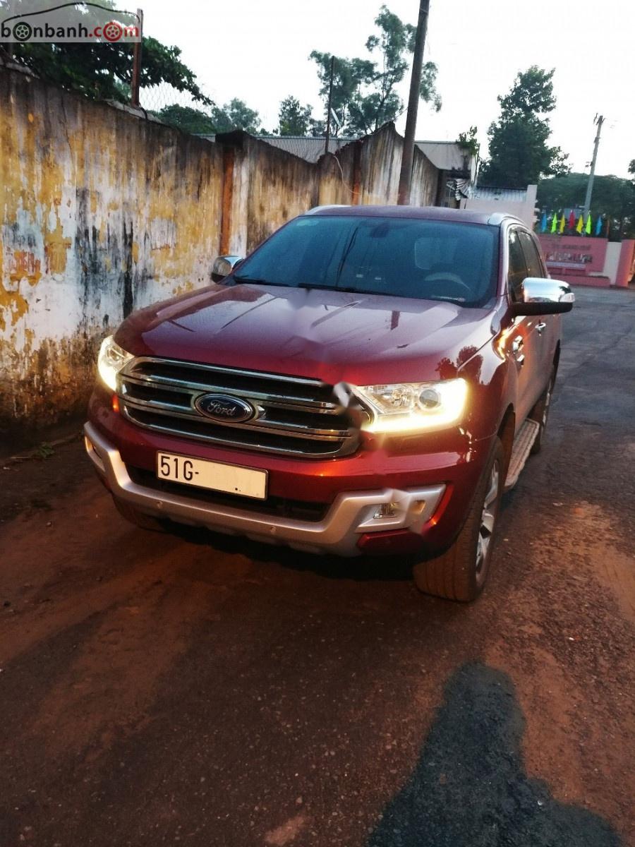 Ford Everest 2017 - Bán Ford Everest Titanium 2.2L 4x2 AT 2017, màu đỏ, nhập khẩu