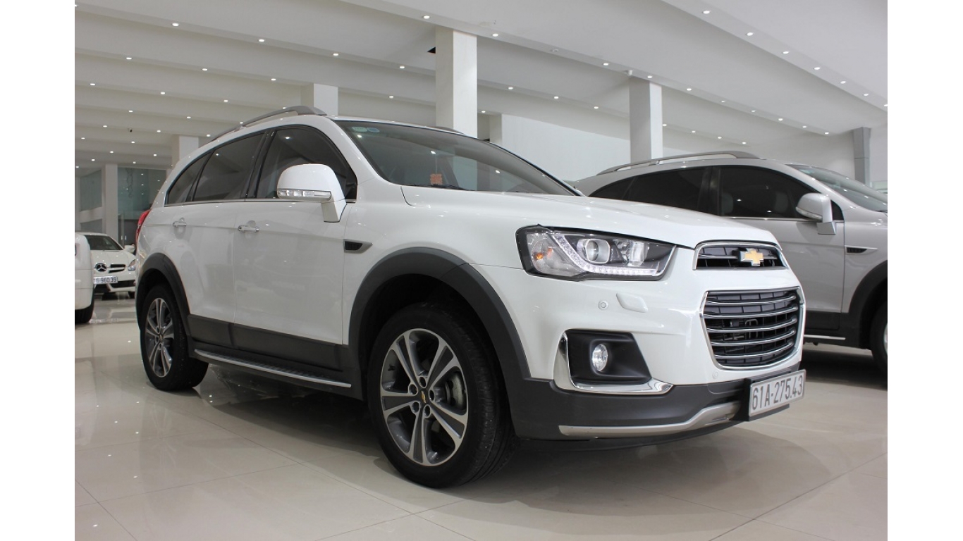 Chevrolet Captiva 2016 - Cần bán Chevrolet Captiva LTZ 2.4 AT 2016, trả trước chỉ từ 189tr, hotline: 0985.190491 -Ngọc