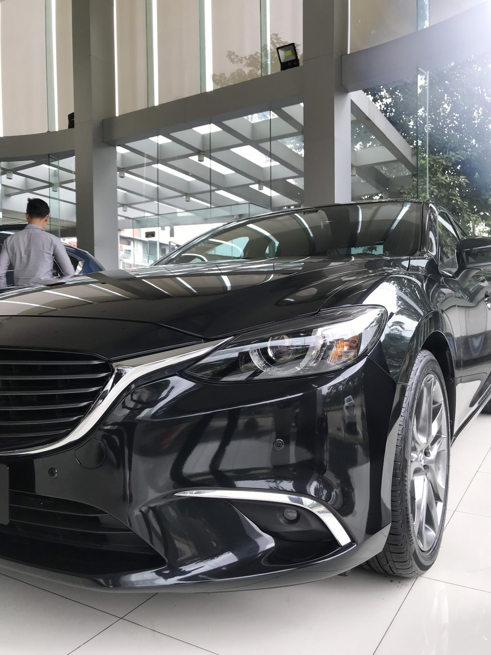 Mazda 6 2019 - Bán Mazda 6 2.0L đời 2019 màu đen mới 100% - Hỗ trợ bank 85%. Liên hệ 0909324410 gặp Hiếu