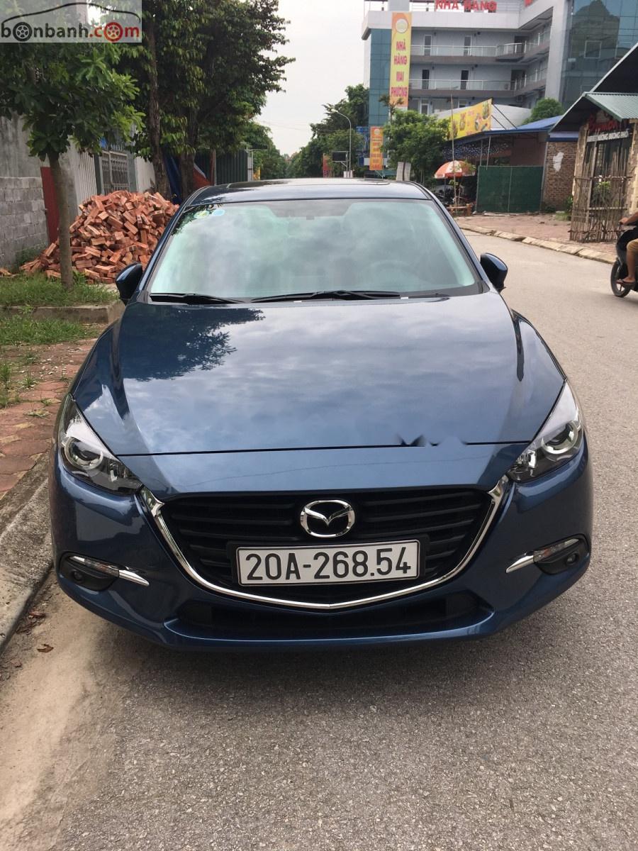 Mazda 3 2018 - Bán Mazda 3 đời 2018, màu xanh lam, xe đẹp như mới  