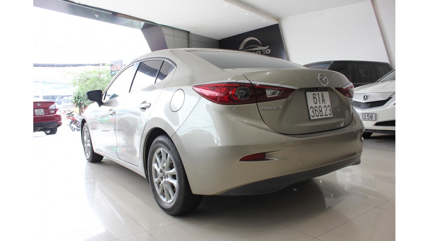 Mazda 3 2017 - Bán Mazda 3 1.5 AT đời 2017 màu nâu vàng, trả trước chỉ từ 174tr, hotline: 0985.190491 Ngọc