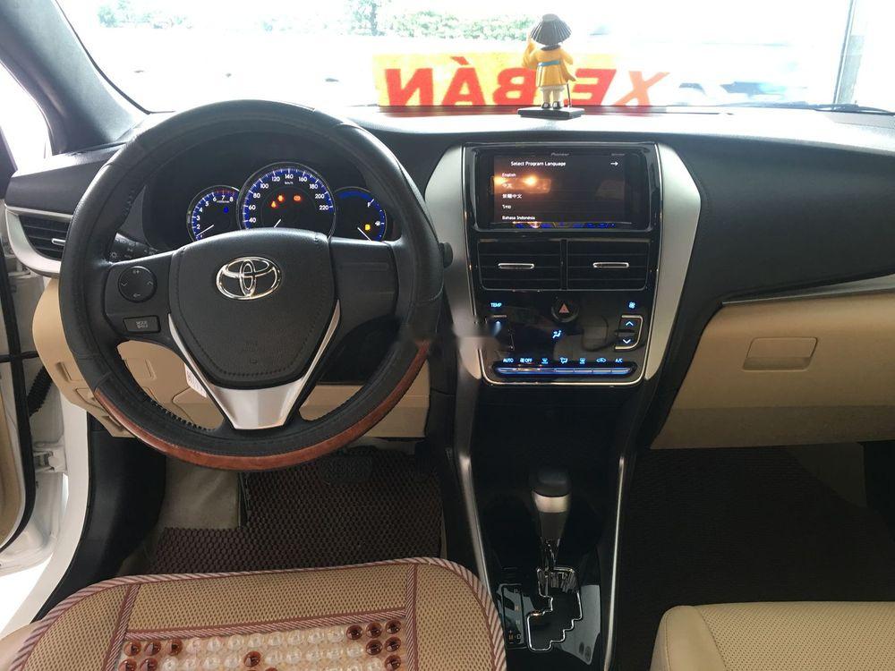 Toyota Yaris 1.5AT 2018 - Bán Toyota Yaris 1.5AT sản xuất 2018, màu trắng