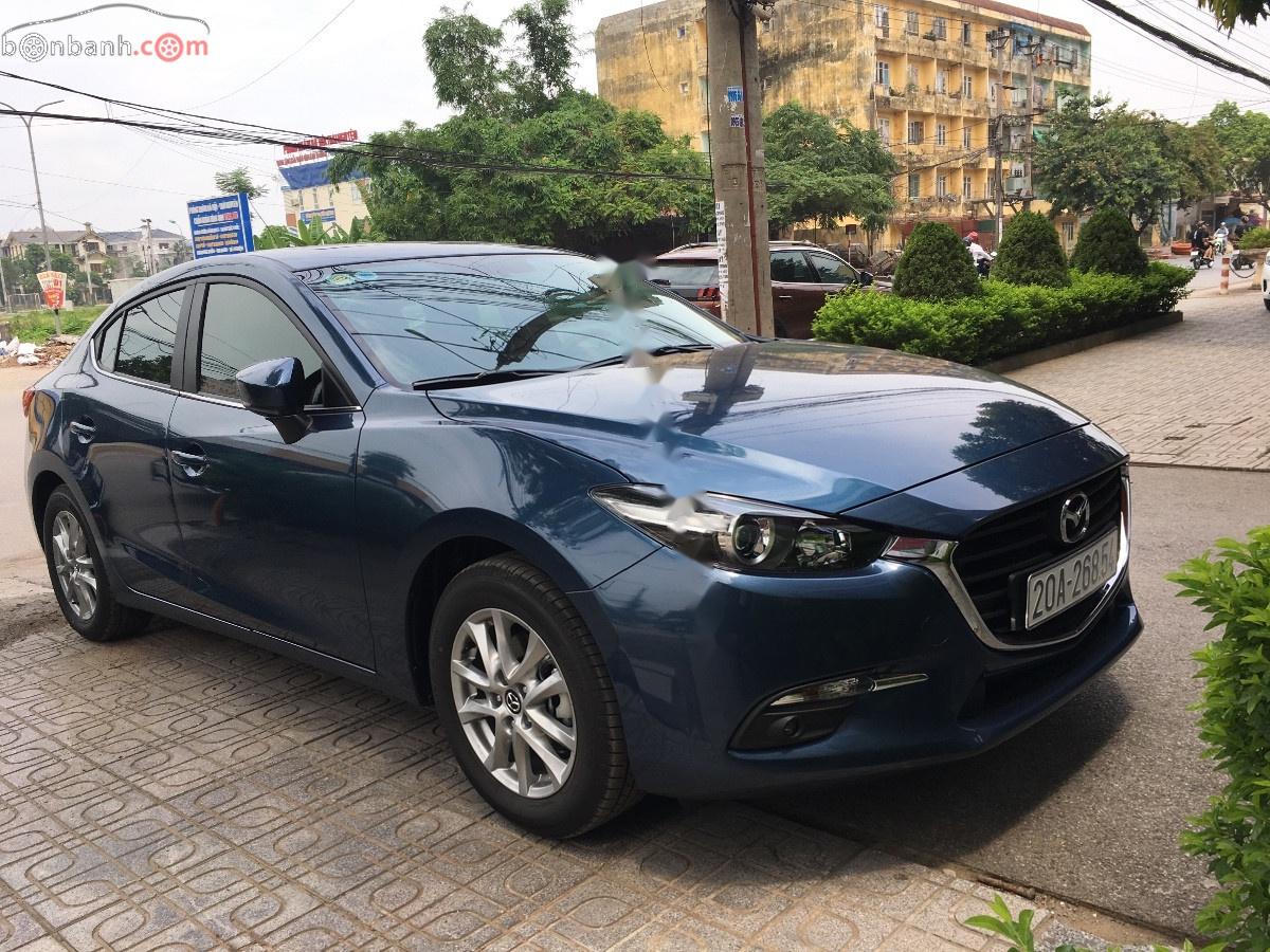 Mazda 3 2018 - Bán Mazda 3 đời 2018, màu xanh lam, xe đẹp như mới  