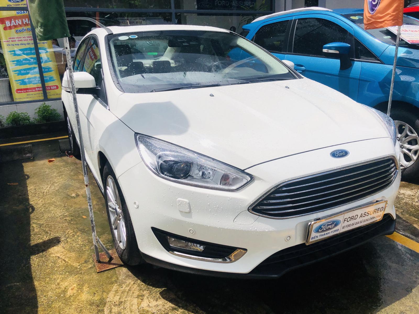 Ford Focus 2018 - Cần bán Ford Focus sản xuất 2018, màu trắng, xe gia đình giá tốt 679 triệu đồng