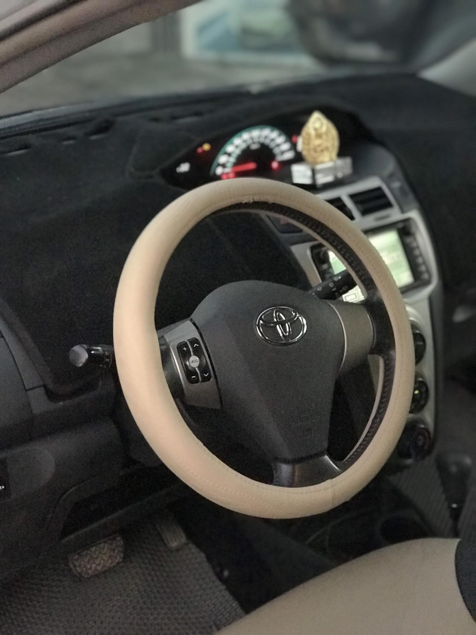 Toyota Yaris 1.3 AT 2009 - Bán xe Toyota Yaris 1.3 AT đời 2009, màu bạc, nhập khẩu