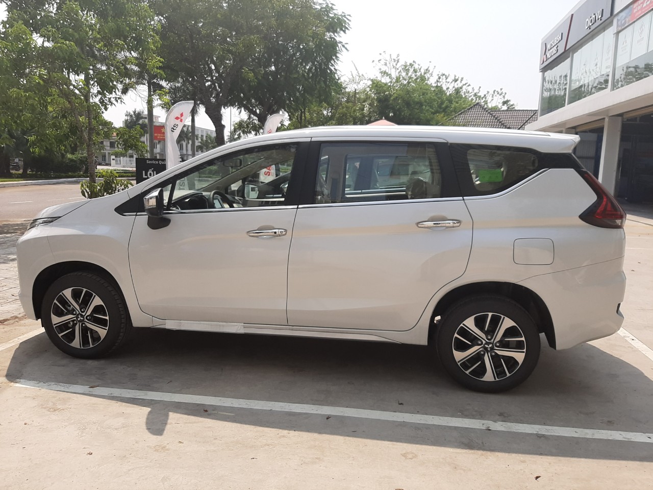 Mitsubishi Mitsubishi khác 2019 - "Hot hot hot"Mitsubishi Xpander 2019, xe 7 chỗ giá chỉ 550 triệu, hỗ trợ trả góp 80% giá trị xe, giao xe sớm