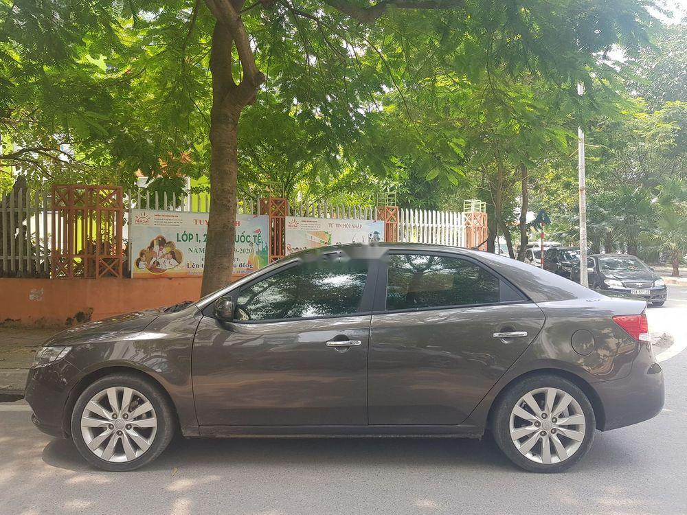 Kia Cerato  AT 2011 - Cần bán gấp Kia Cerato AT 2011, màu xám