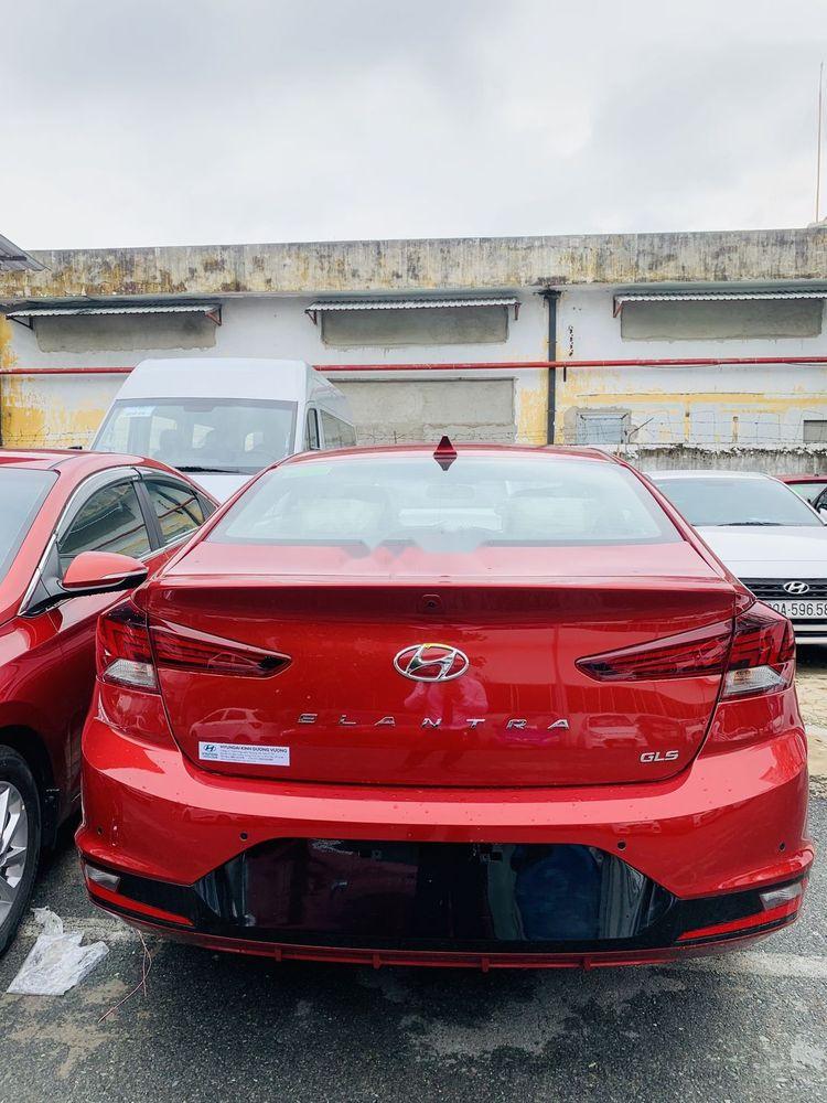 Hyundai Elantra 2019 - Bán xe Hyundai Elantra sản xuất 2019, màu đỏ