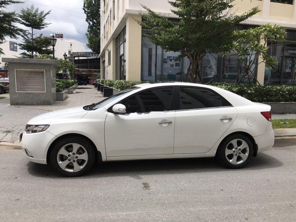 Kia Cerato 2010 - Cần bán gấp Kia Cerato 2010, màu trắng, xe nhập chính chủ