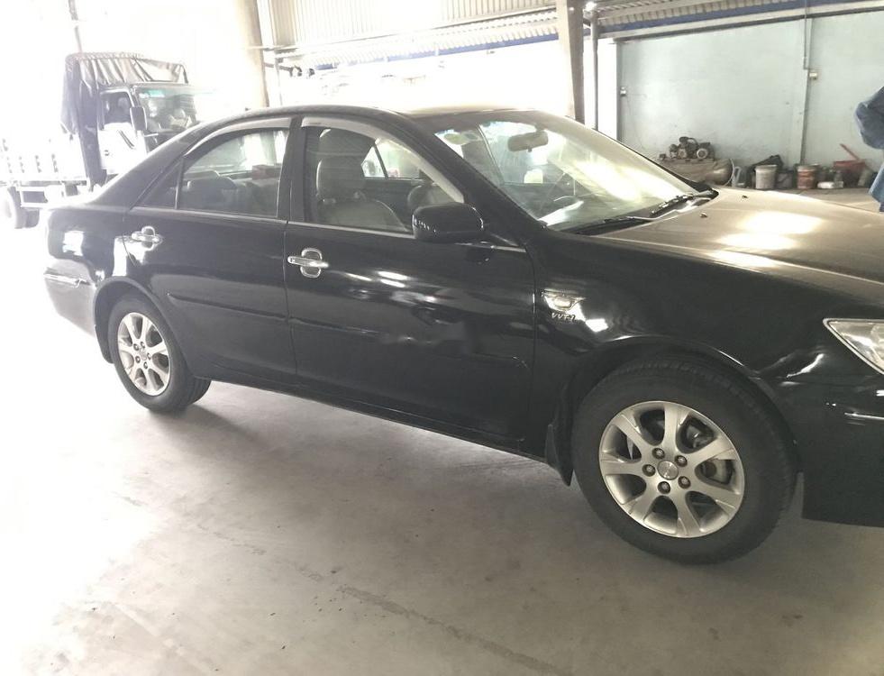 Toyota Camry   2005 - Cần bán Toyota Camry năm 2005, màu đen, xe gia đình 