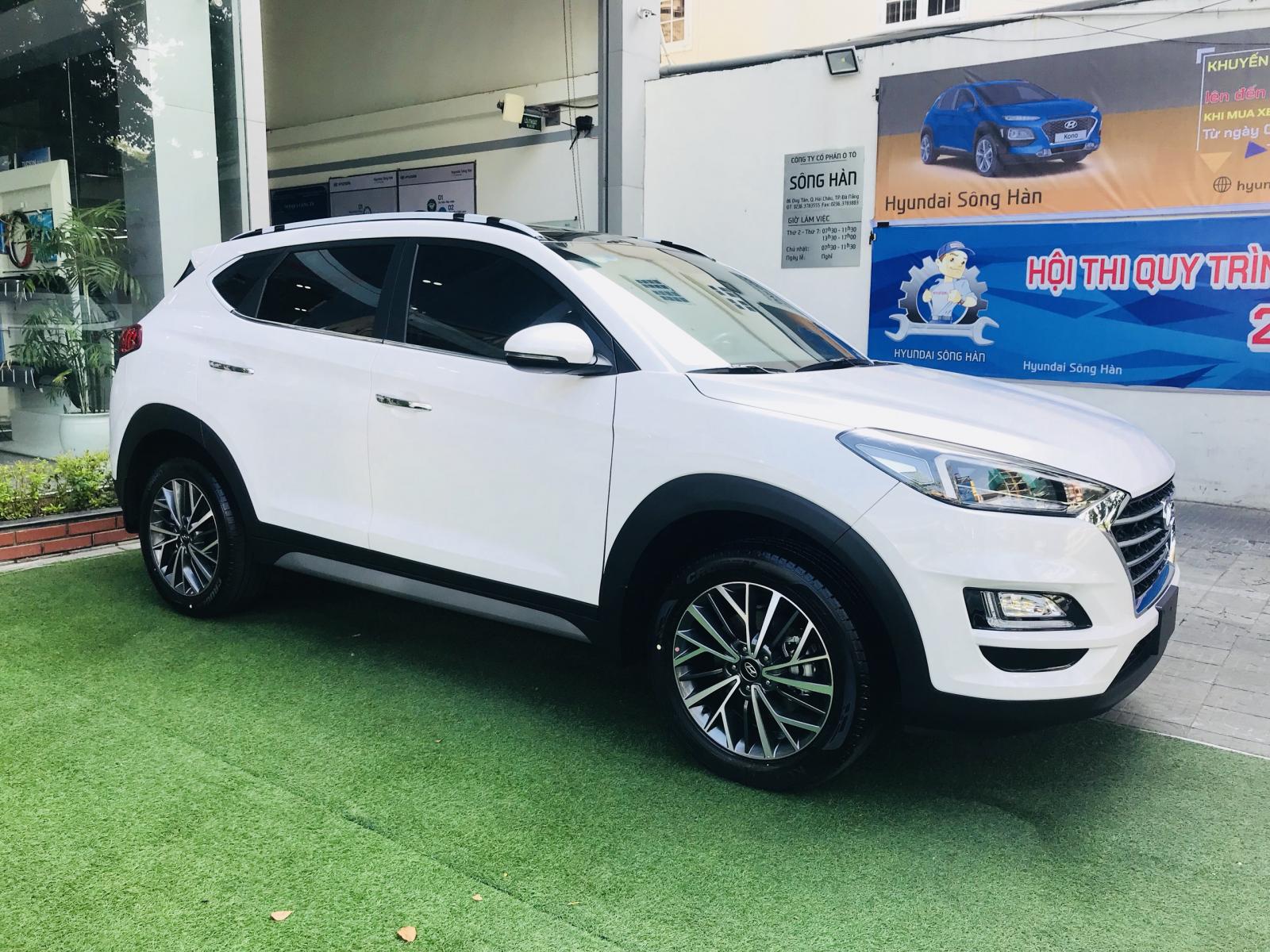 Hyundai Tucson 2019 - Giao xe ngay, chỉ với 250 triệu, 7 chỗ, tiết kiệm, giá rẻ, Hotline: 0974 064 605