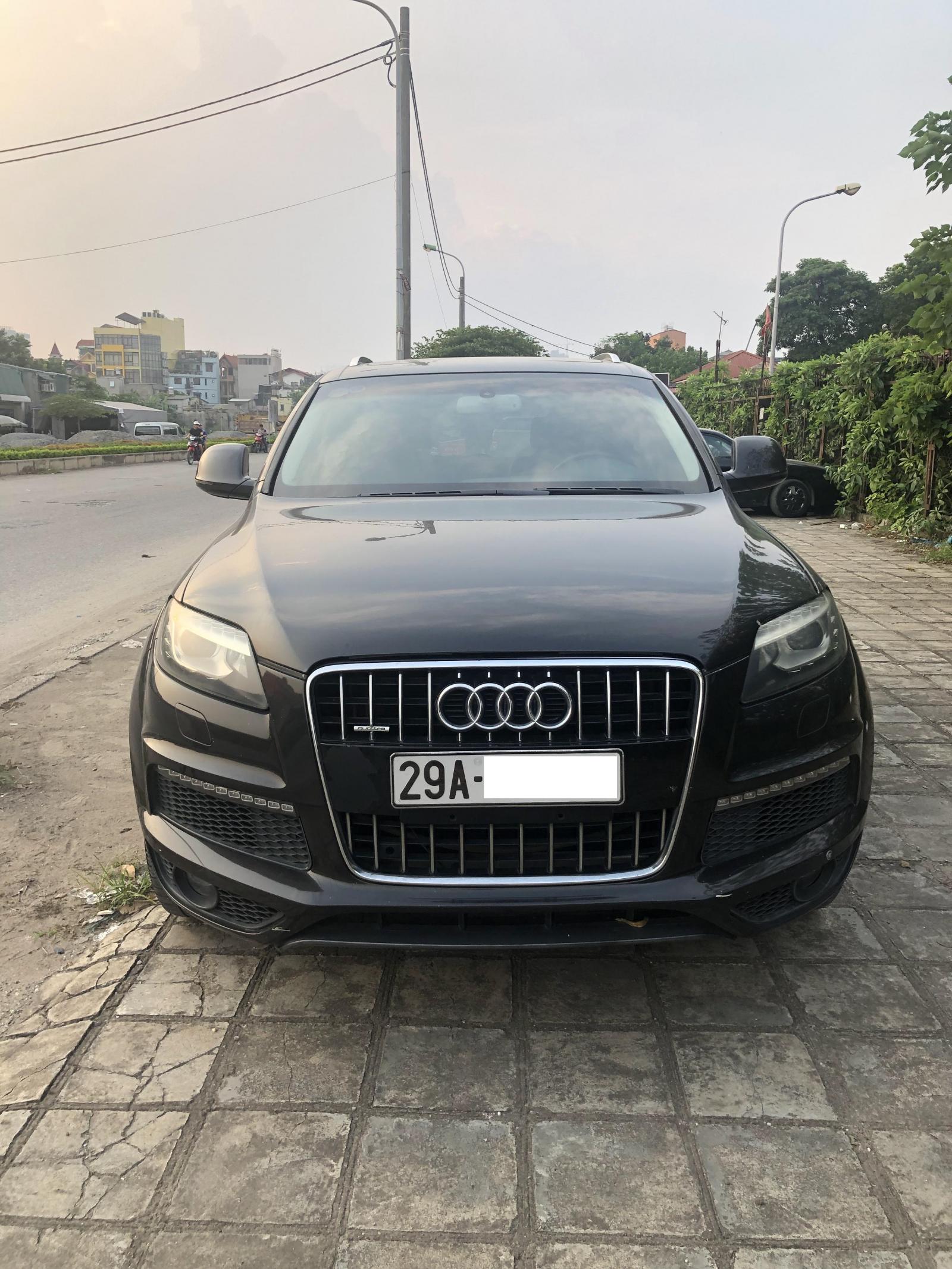 Audi Q7 4.2 2006 - Bán Audi Q7 4.2 bản full đẹp không điểm chê