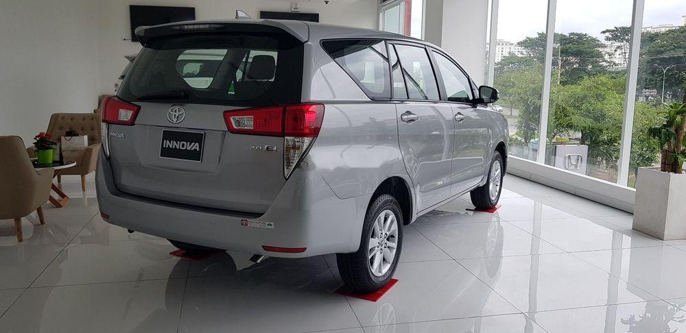 Toyota Innova   2019 - Cần bán xe Toyota Innova E 2019, giá 771tr