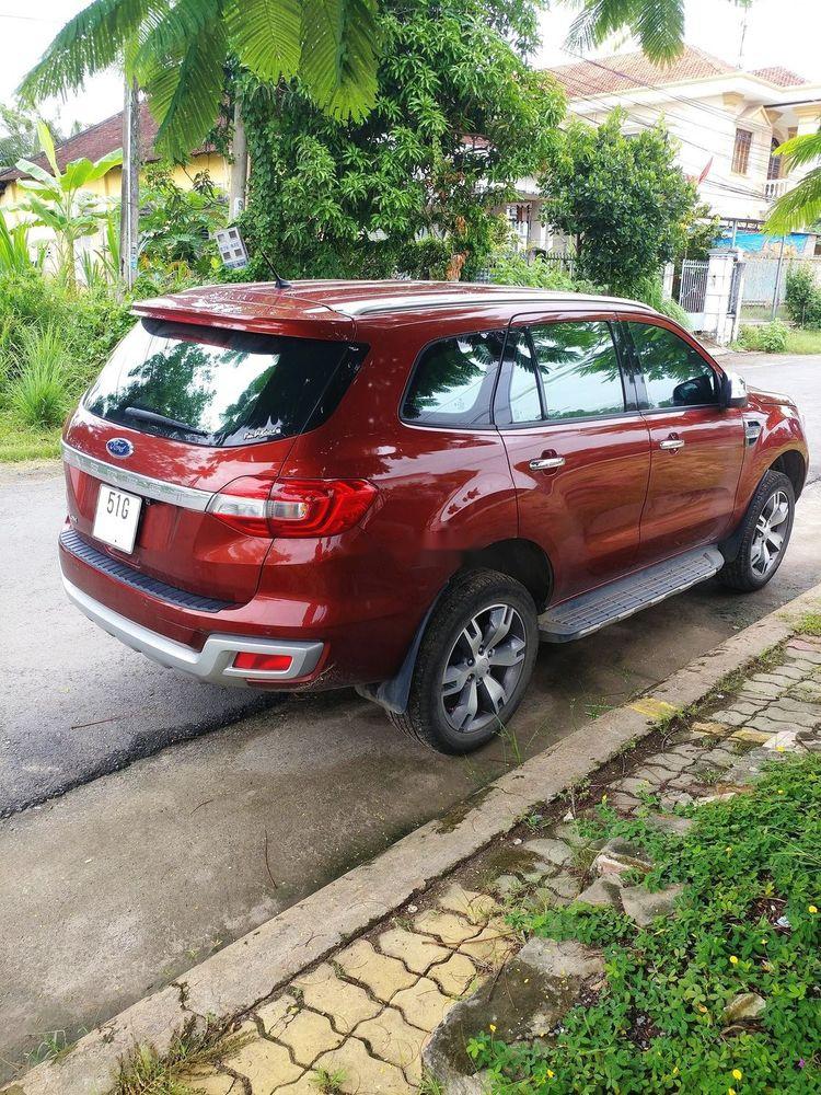 Ford Everest 2017 - Cần bán lại xe Ford Everest đời 2017, màu đỏ, nhập khẩu nguyên chiếc