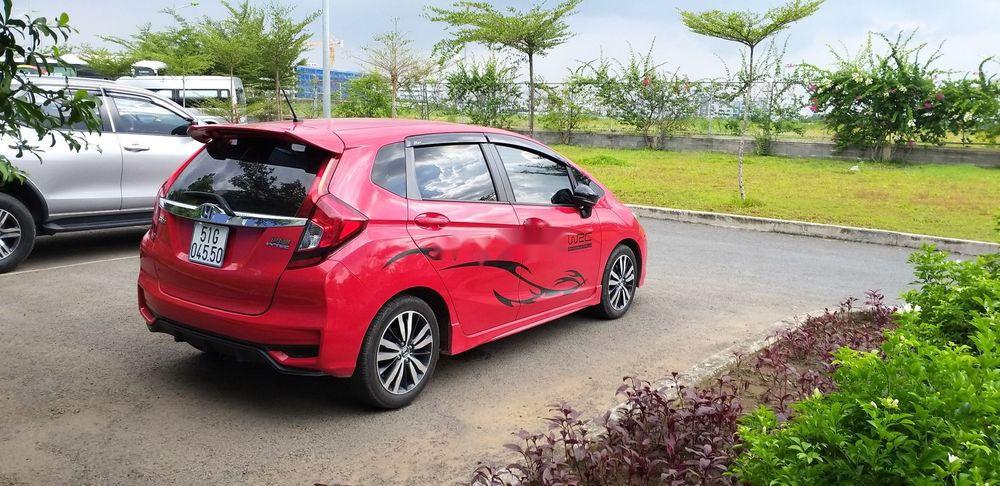 Honda Jazz 2018 - Cần bán gấp Honda Jazz sản xuất 2018, màu đỏ, nhập khẩu chính chủ, 600 triệu