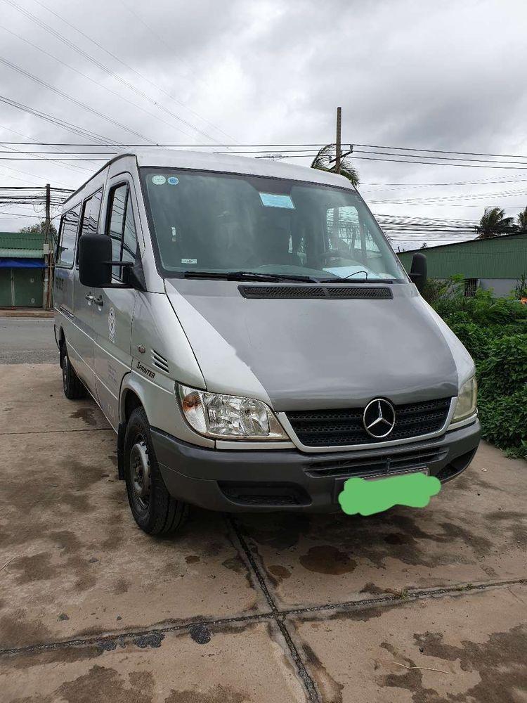 Mercedes-Benz Sprinter   2005 - Bán Mercedes Sprinter sản xuất 2005, màu bạc, nhập khẩu