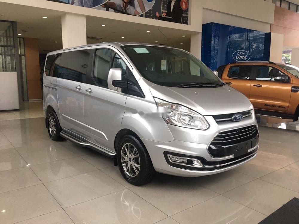 Ford Tourneo   2019 - Bán xe Ford Tourneo 2019, màu bạc, giá tốt