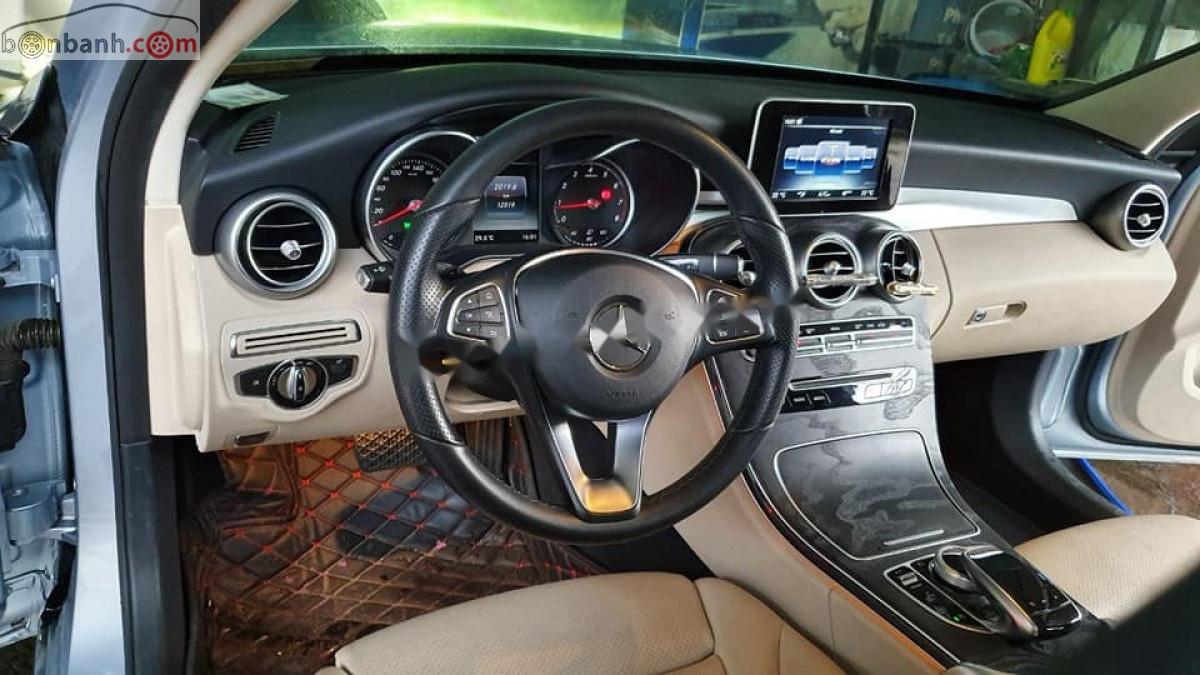Mercedes-Benz C class C200 2016 - Xe Mercedes C200 sản xuất năm 2016, màu bạc