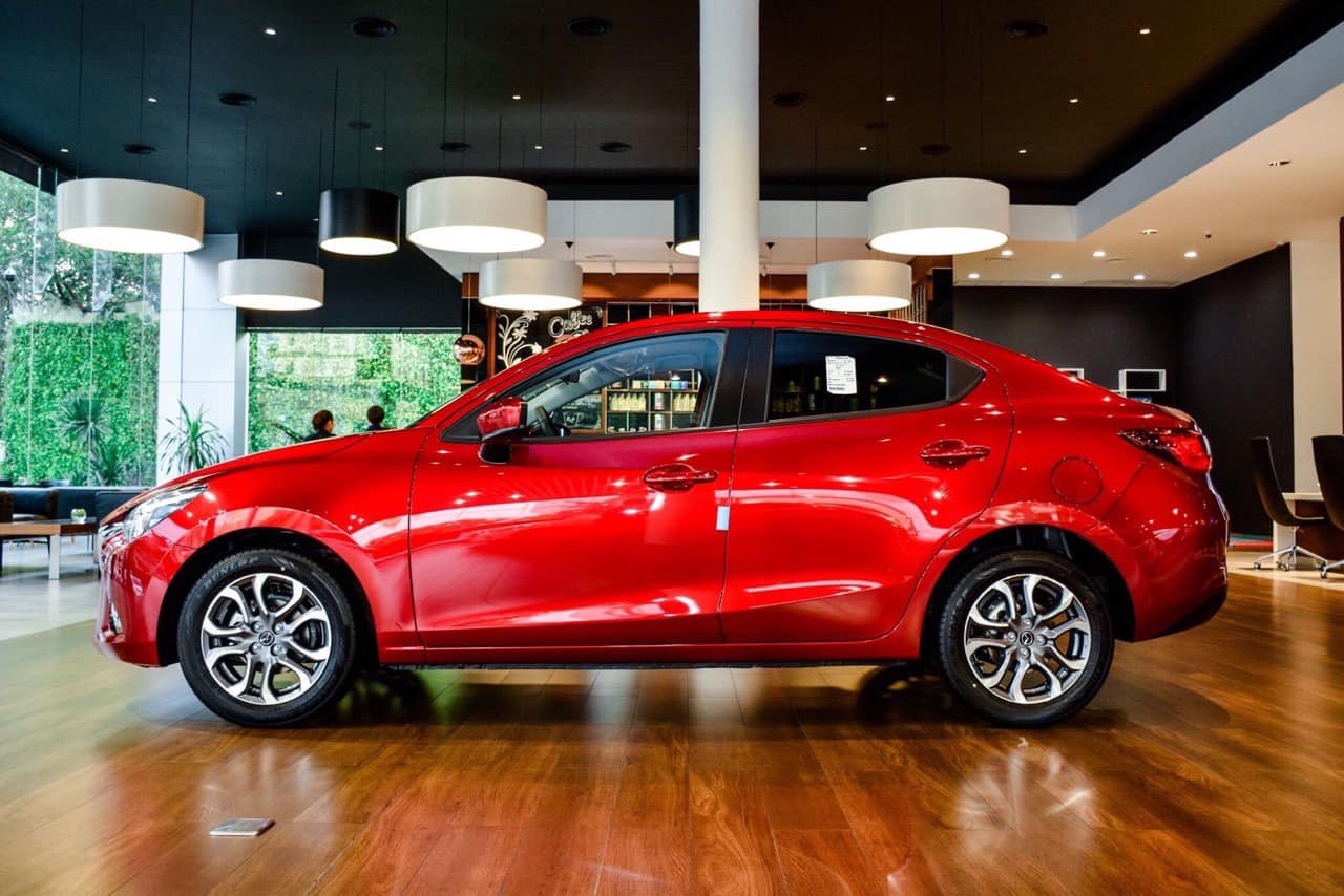 Mazda 2 2019 - Bán Mazda 2 Deluxe 2019 nhập khẩu Thái Lan - nhiều ưu đãi hấp dẫn - đủ màu giao ngay