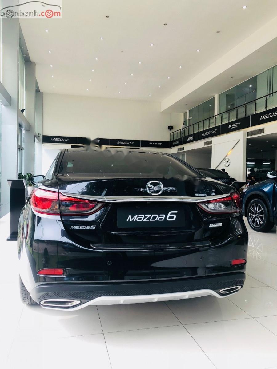 Mazda 6 2.5L Premium 2019 - Bán ô tô Mazda 6 2.5L Premium đời 2019, màu đen