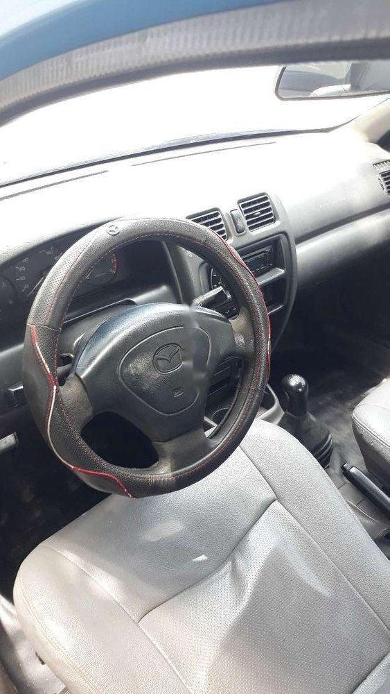 Mazda 323   2001 - Bán Mazda 323 đời 2001, màu xanh lam, giá chỉ 120 triệu