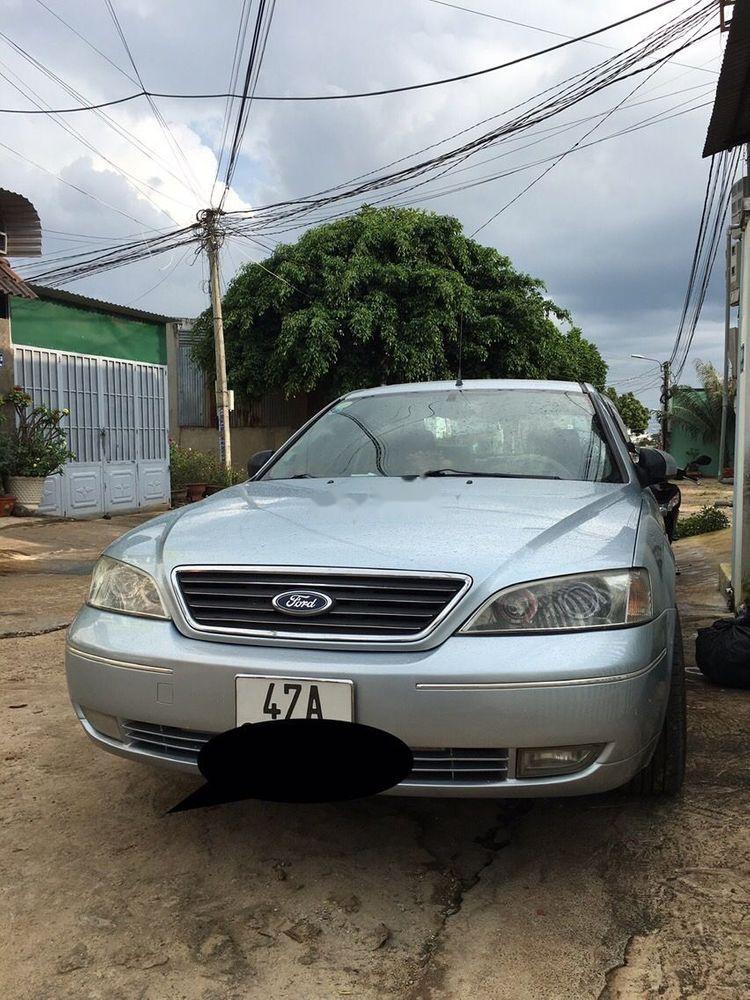 Ford Mondeo   2004 - Bán Ford Mondeo 2004, màu bạc, xe nhập, giá tốt