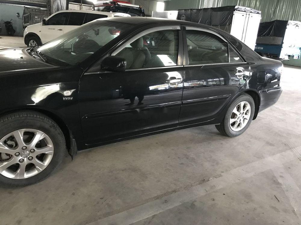 Toyota Camry   2005 - Cần bán Toyota Camry năm 2005, màu đen, xe gia đình 