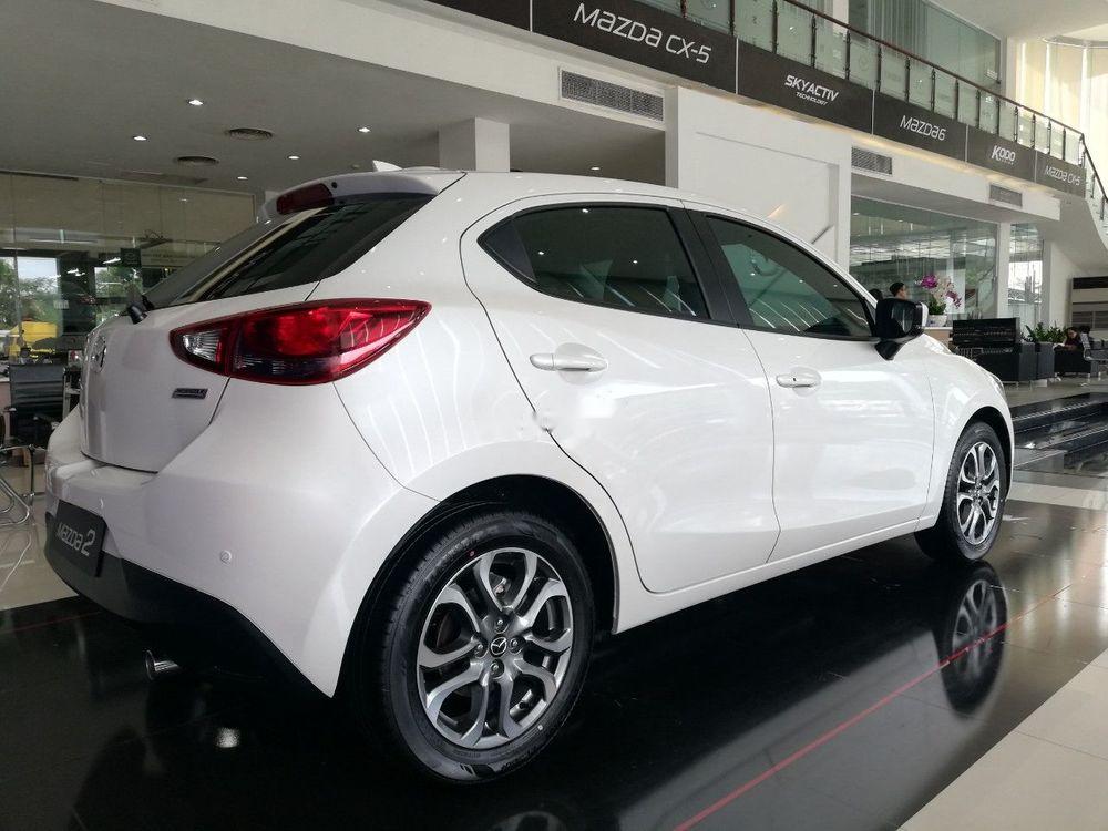 Mazda 2   2019 - Bán Mazda 2 năm 2019, màu trắng, xe nhập, 564tr