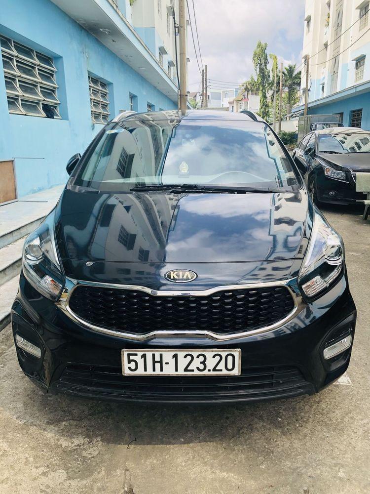 Kia Rondo 2017 - Cần bán gấp Kia Rondo đời 2017 như mới, giá chỉ 490 triệu