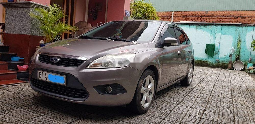 Ford Focus 2012 - Cần bán gấp Ford Focus sản xuất năm 2012 xe gia đình, giá 355tr