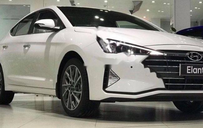 Hyundai Elantra 2019 - Cần bán xe Hyundai Elantra 2019, màu trắng giá cạnh tranh